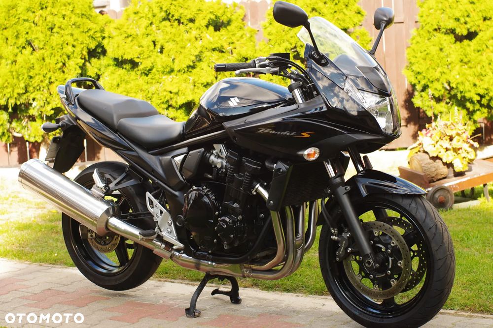 Suzuki Bandit - 1