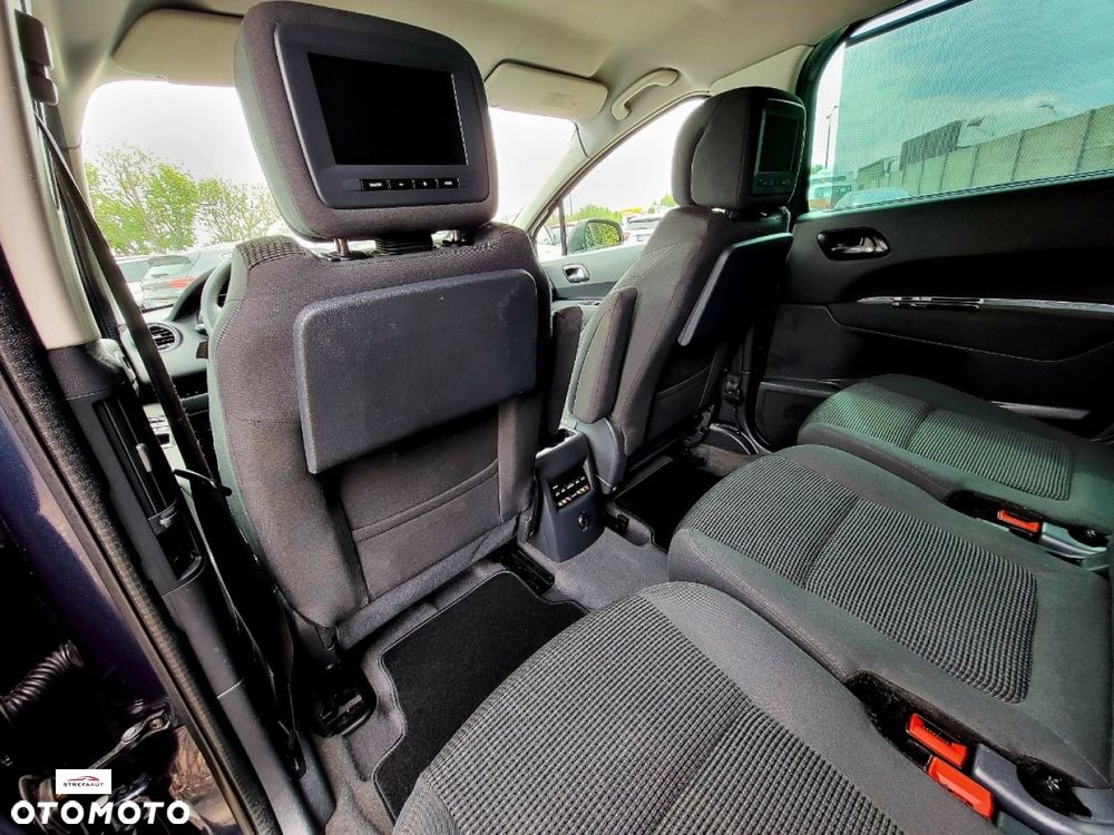 Peugeot 5008 - 25