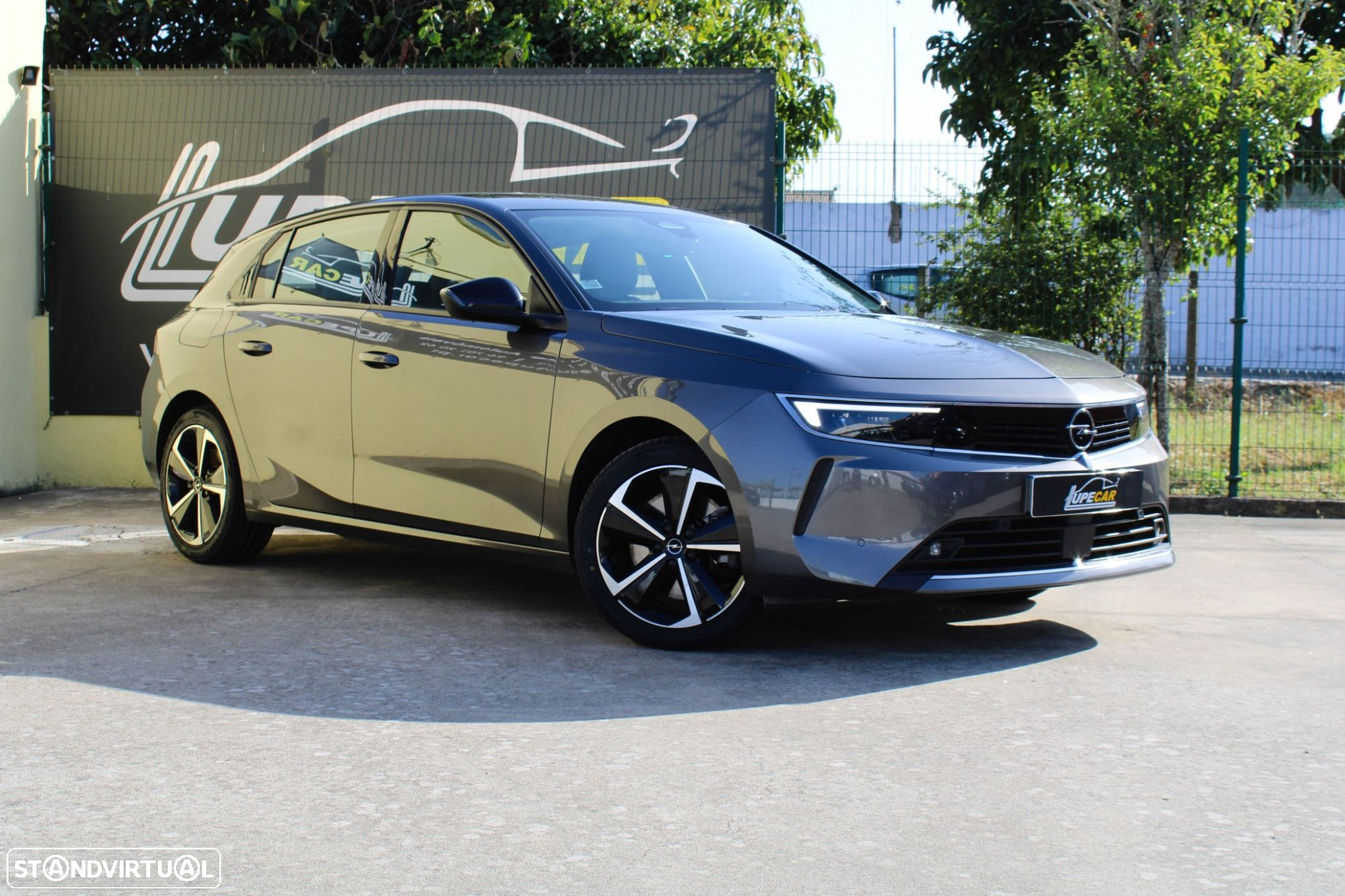 Opel Astra 1.6 T PHEV Business - 12