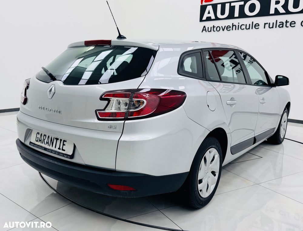 Renault Megane 1.5 dCi Dynamique - 4