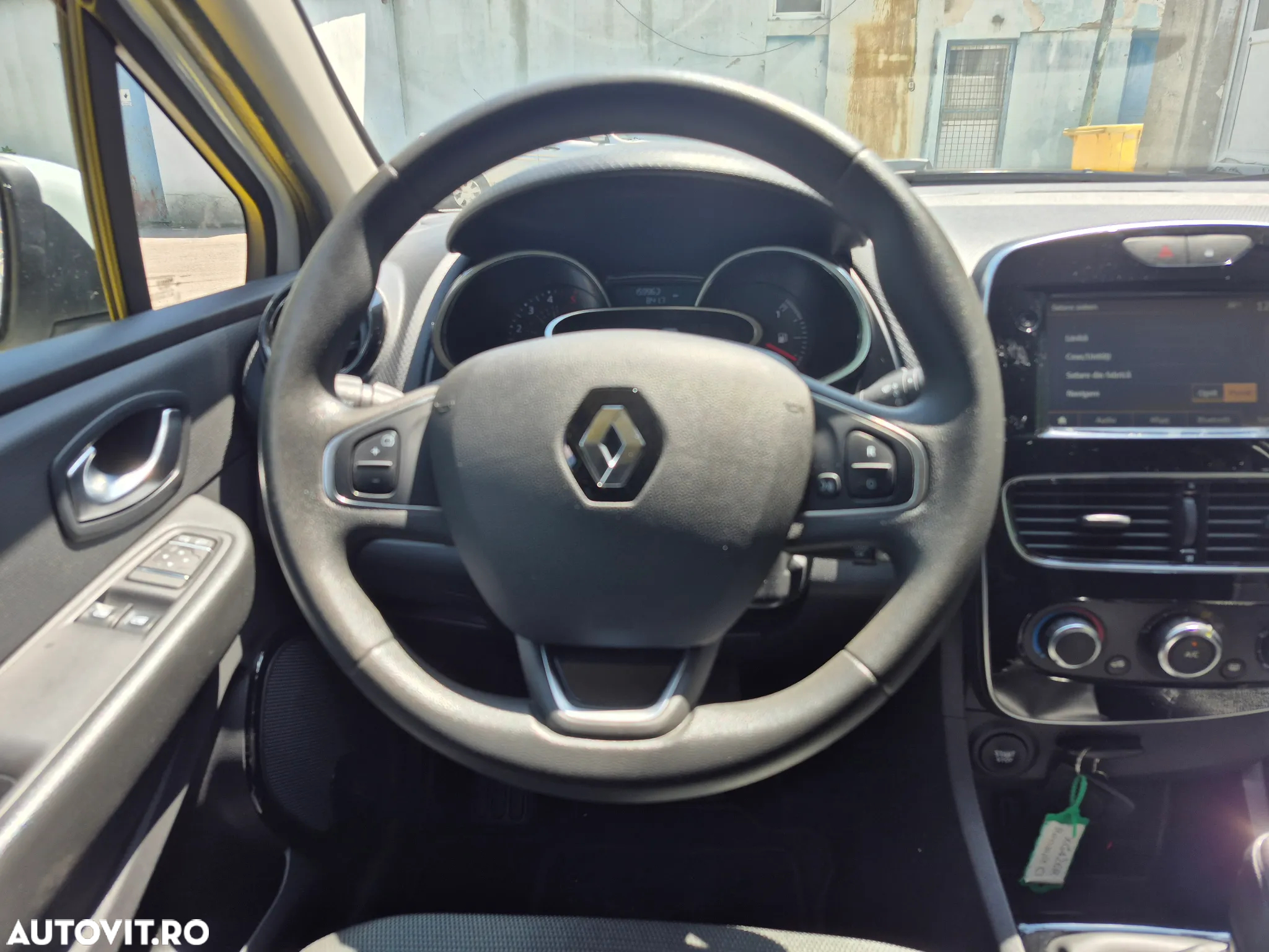 Renault Clio (Energy) dCi 90 Start & Stop LIMITED - 16