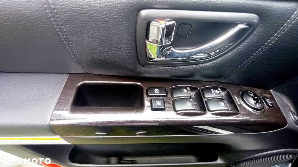 Kia Sorento 2.5 CRDi Escape - 8