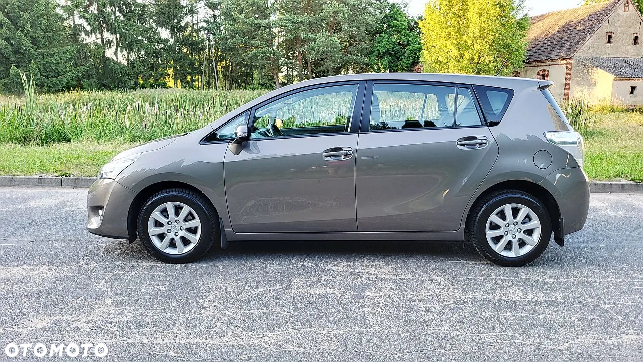 Toyota Verso 1.6 5-Sitzer Edition S+ - 4