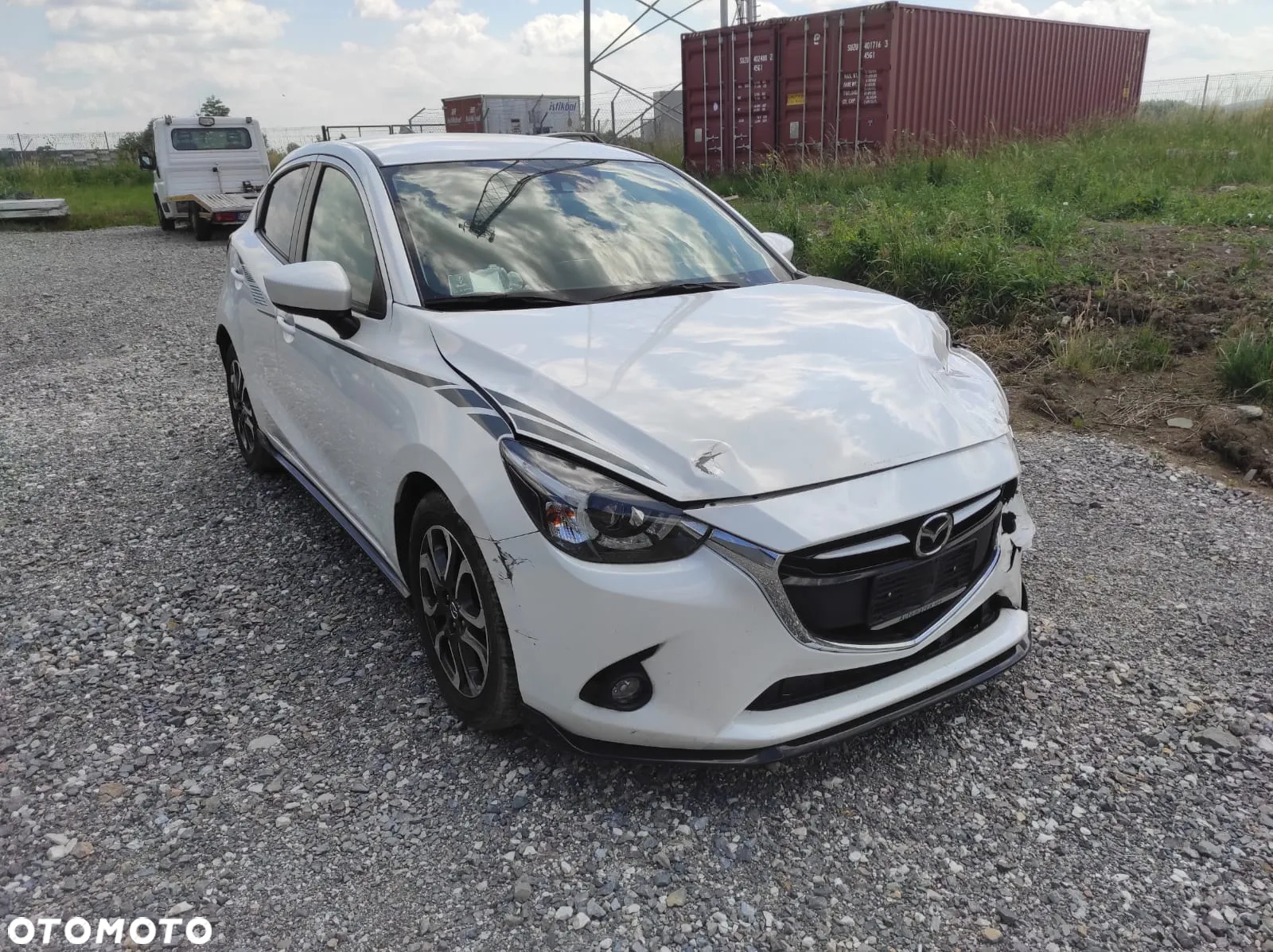 Mazda 2 SKYACTIV-G 115 (i-ELOOP) Sports-Line - 3