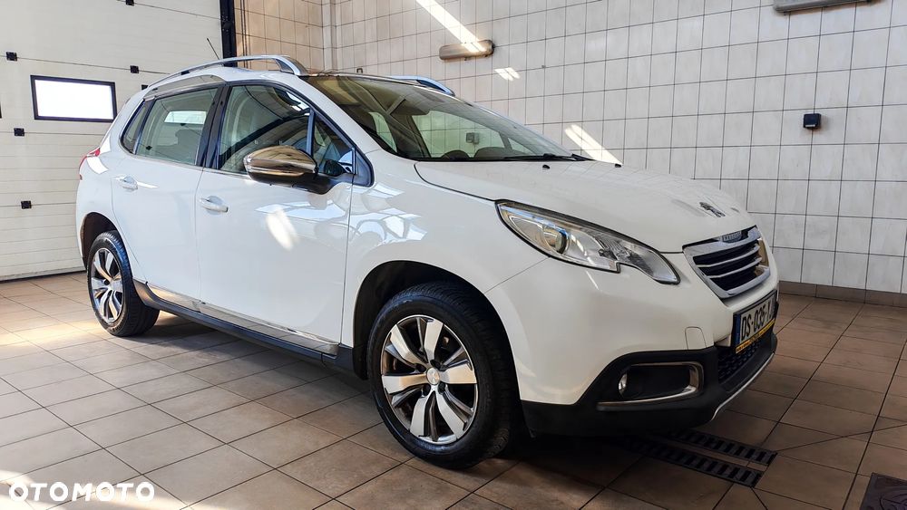 Peugeot 2008 1.6 BlueHDi Allure - 1