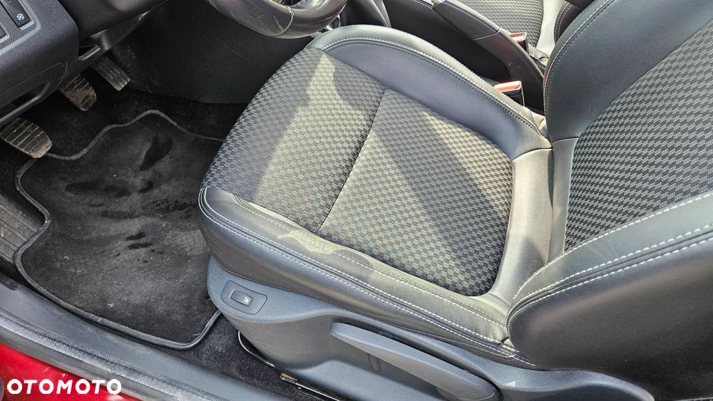 Renault Clio (Energy) TCe 90 Start & Stop INTENS - 14