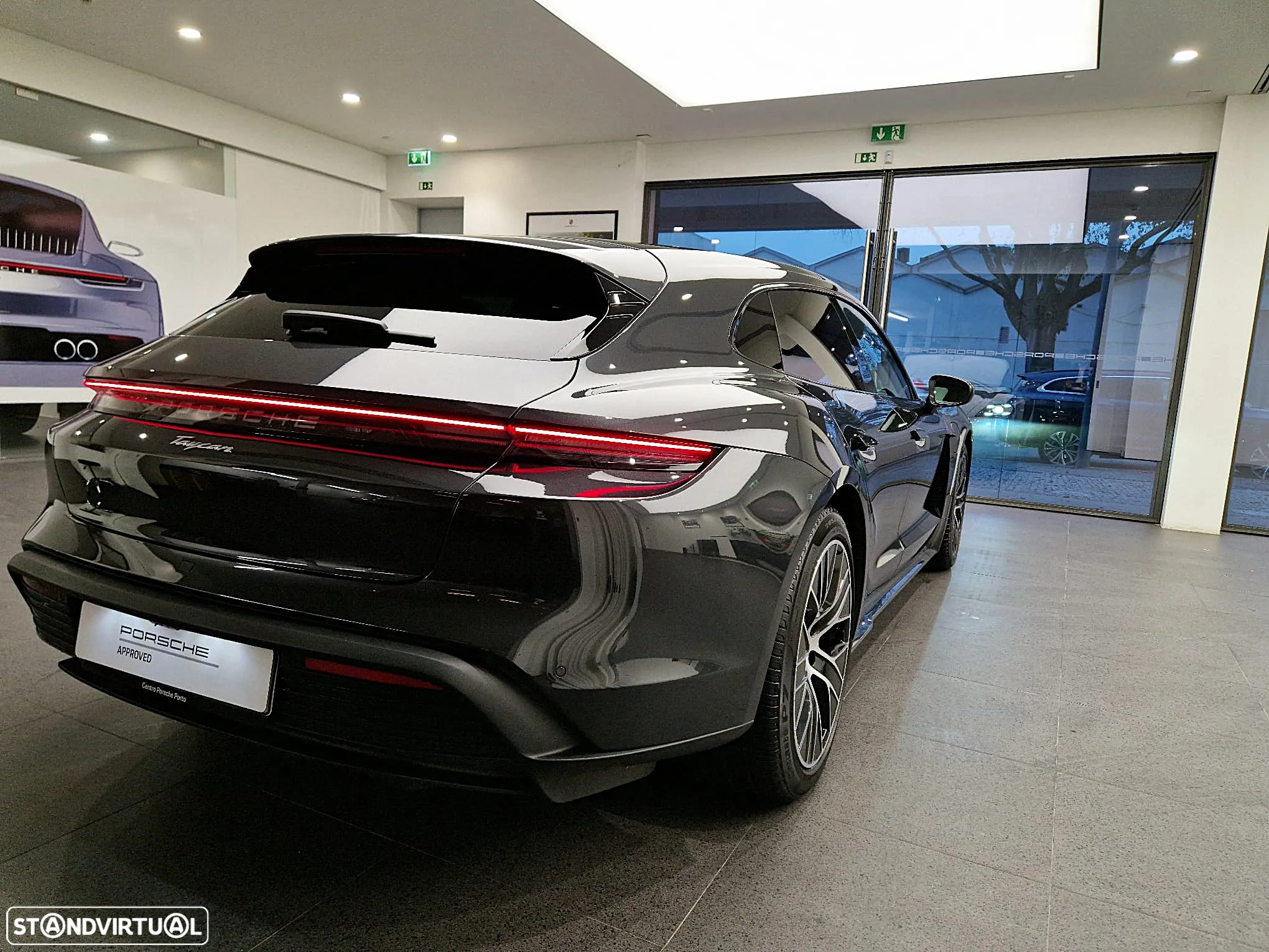 Porsche Taycan Sport Turismo Standard - 7