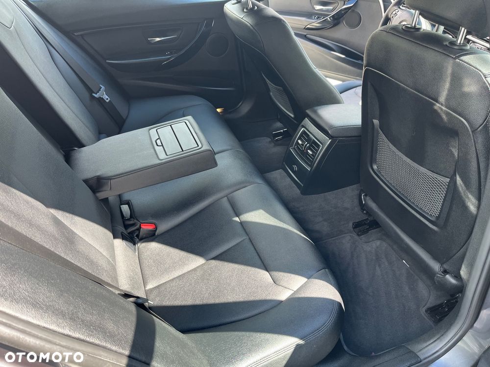 BMW Seria 3 316d Advantage - 33