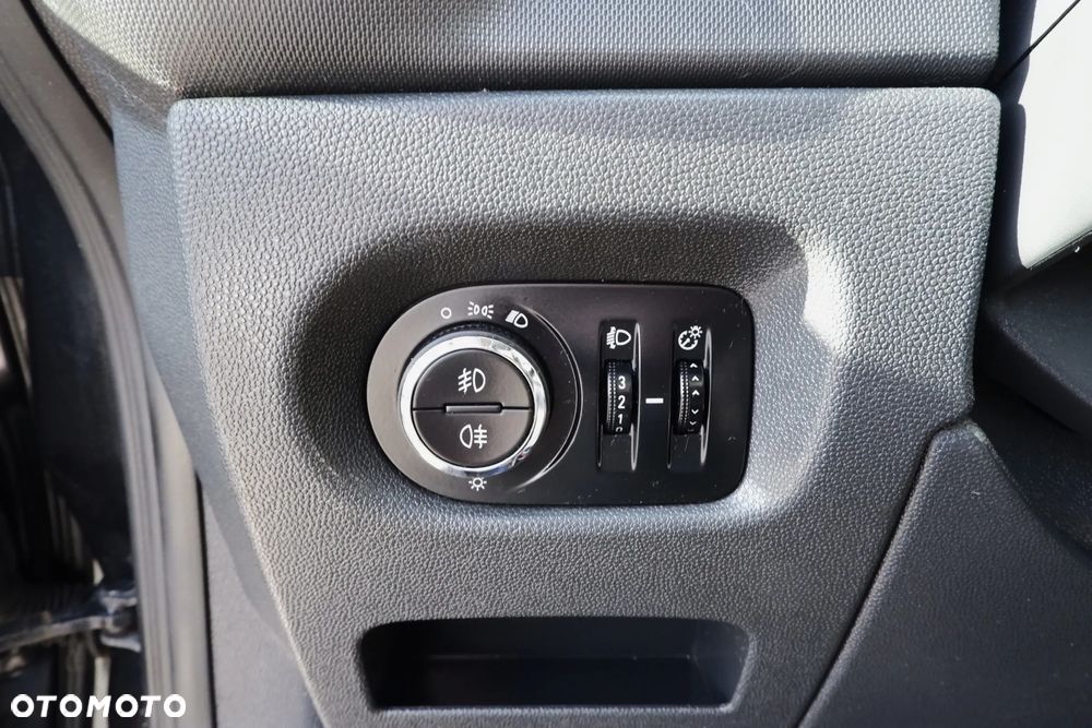 Opel Corsa 1.2 16V Enjoy - 15