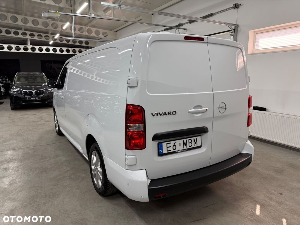 Opel Vivaro - 10