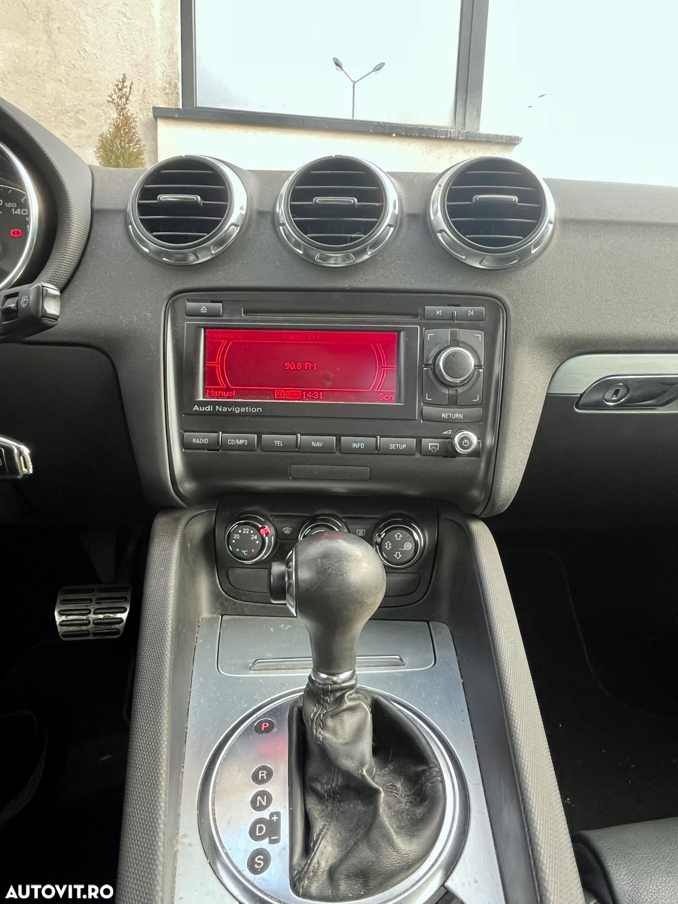 Audi TT Coupe 2.0 TFSI S-Tronic - 13