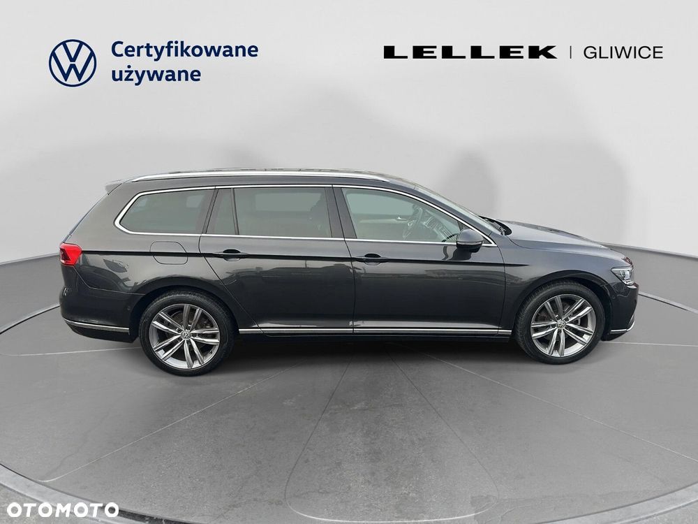 Volkswagen Passat - 3