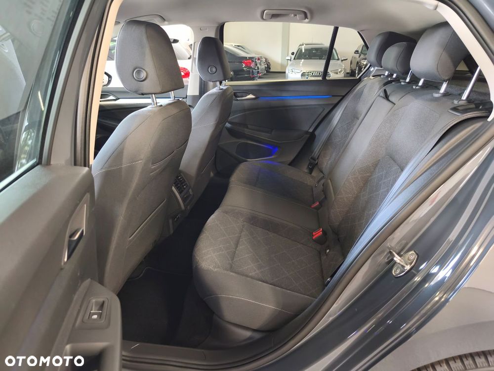 Volkswagen Golf 2.0 TDI SCR DSG Life - 8