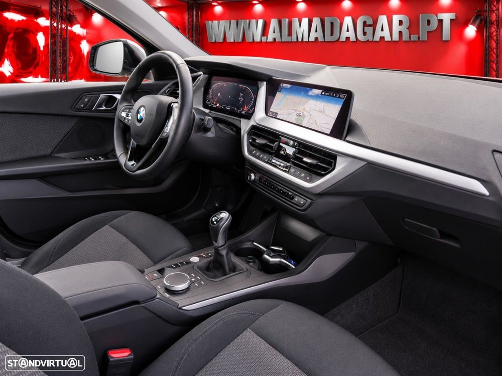 BMW 116 i Advantage - 11