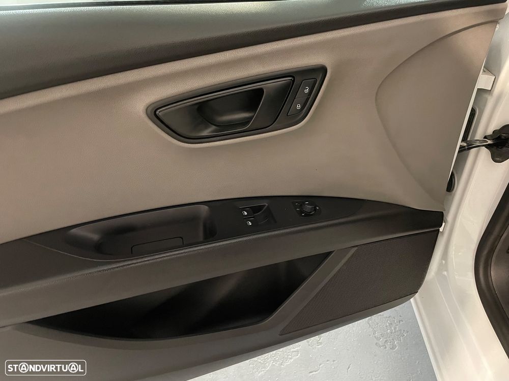 SEAT Leon 1.6 TDI DPF Ecomotive Reference - 6