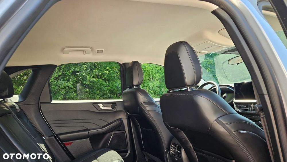 Ford Kuga - 39