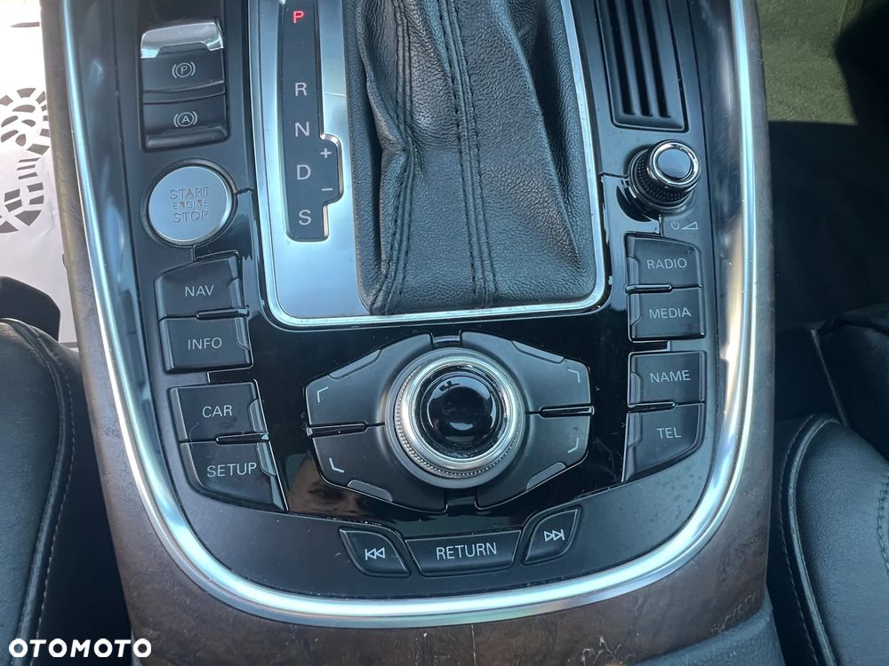 Audi Q5 3.0 TDI Quattro S tronic - 27