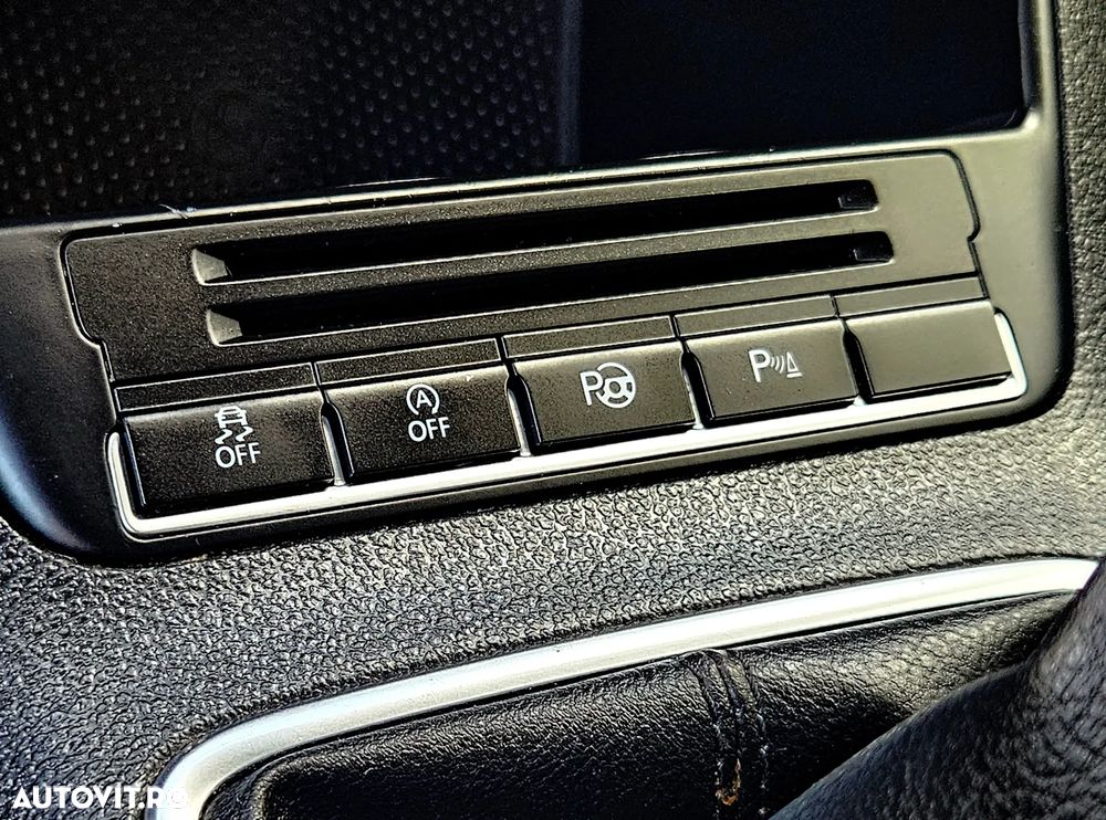 Volkswagen Tiguan - 19