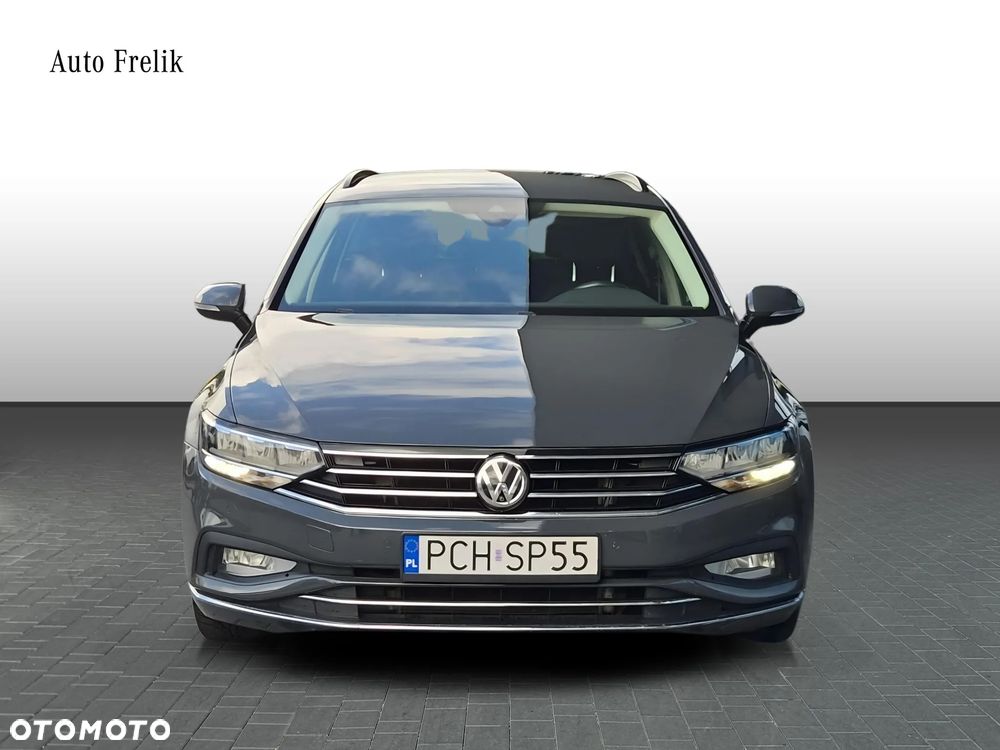 Volkswagen Passat 2.0 TDI SCR DSG Business - 8