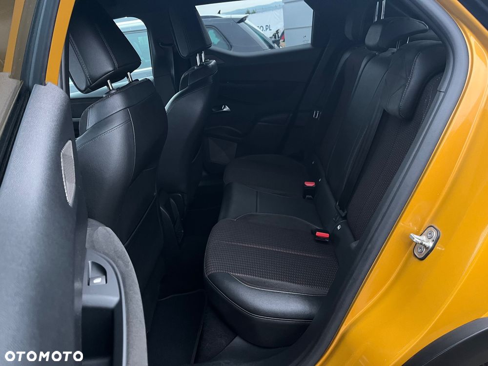 DS Automobiles DS 3 Crossback 1.2 PureTech Performance Line + - 26