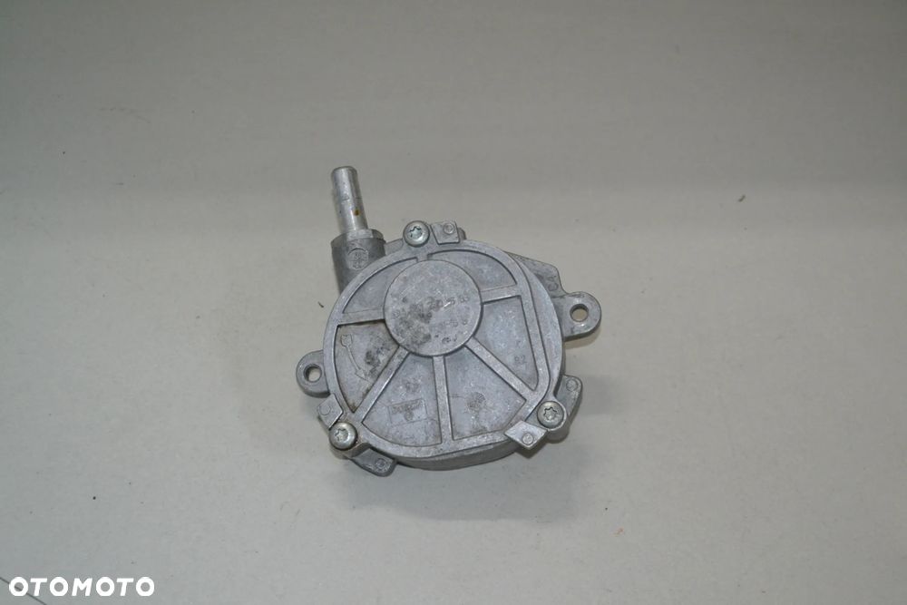 MERCEDES W204 W207 W212 1,8 CGI POMPA PODCIŚNIENIA VACUM 2712301665 - 1