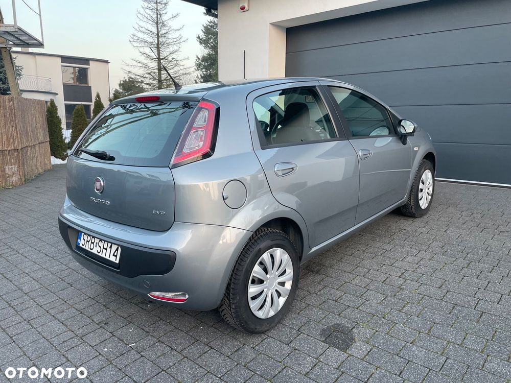 Fiat Punto Evo 1.4 8V MyLife Start&Stop - 36