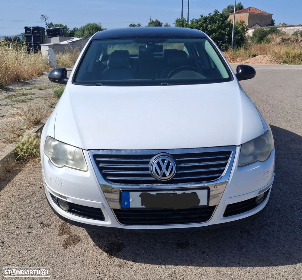 VW Passat 2.0 TDI Confortline - 4