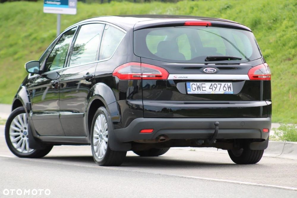 Ford S-Max 2.0 TDCi DPF Titanium - 32