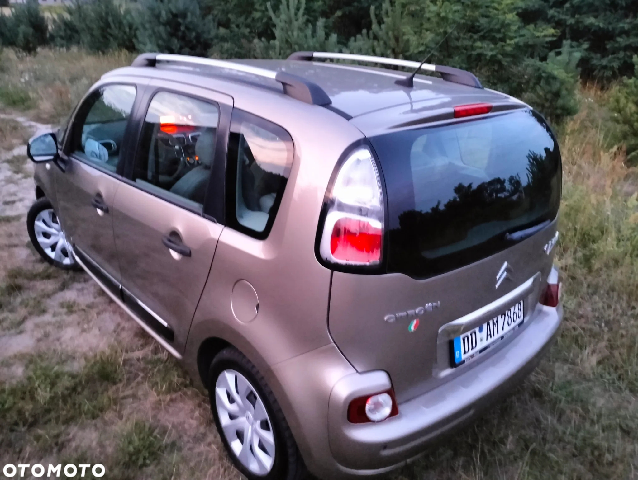 Citroën C3 Picasso 1.4i Exclusive - 16