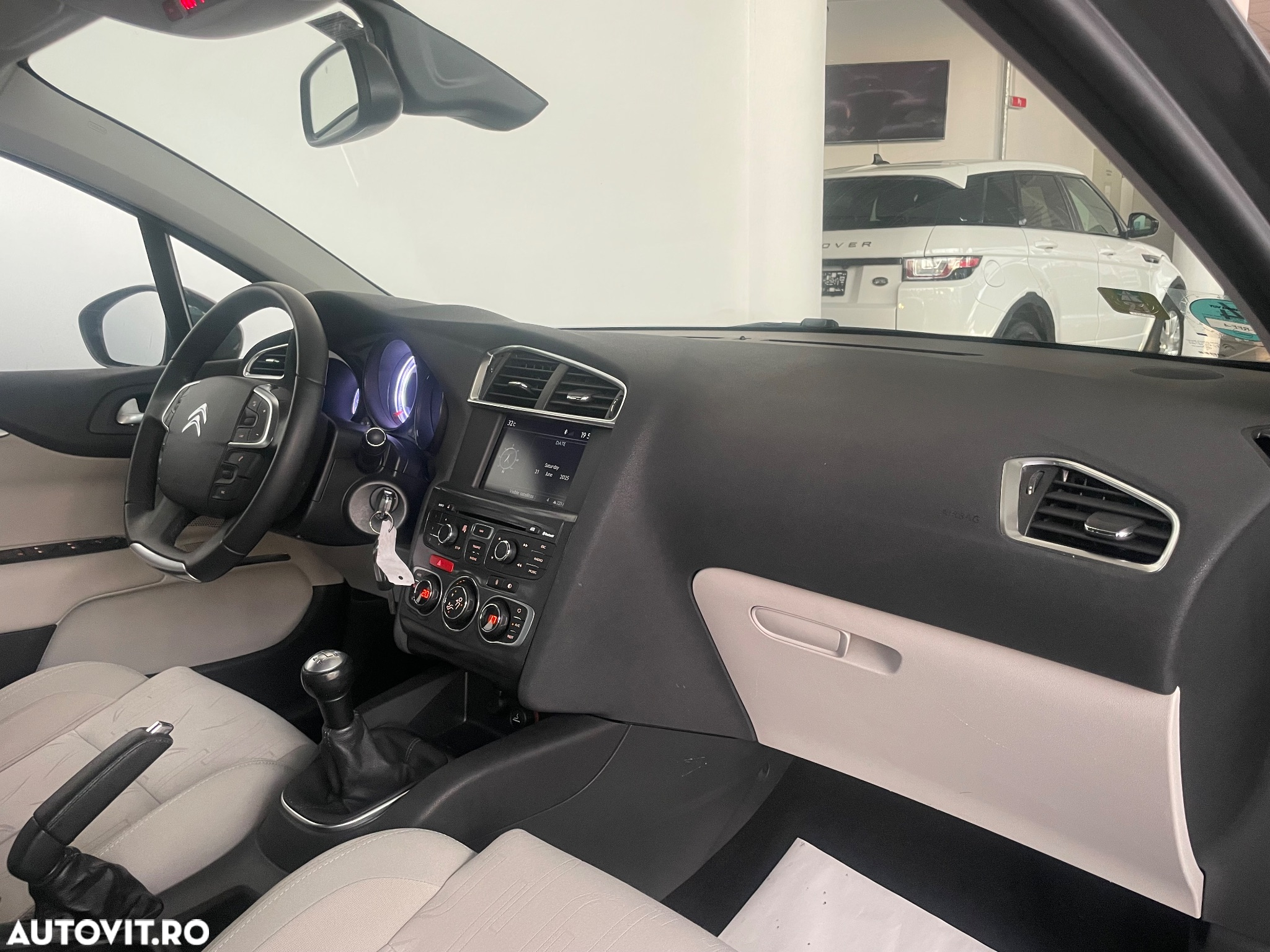 Citroën C4 1.6 VTi BVM Seduction - 24