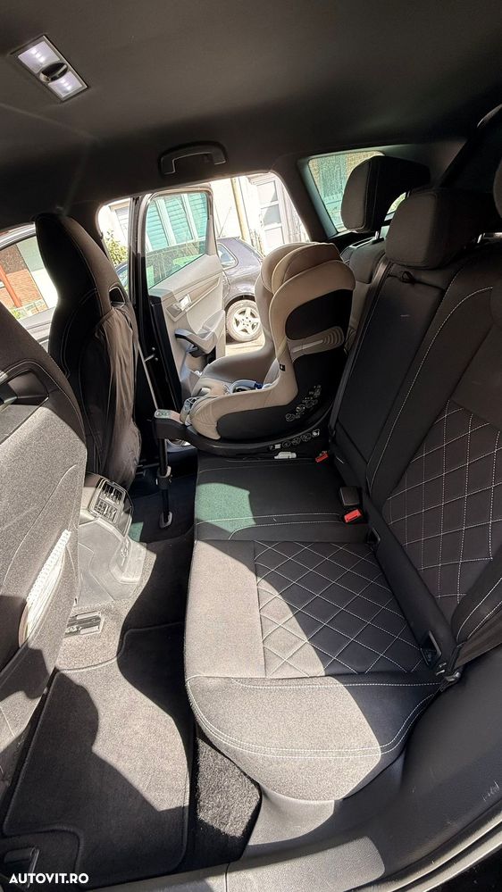 Skoda Karoq 2.0 TDI SCR 4x4 DSG Sportline - 9