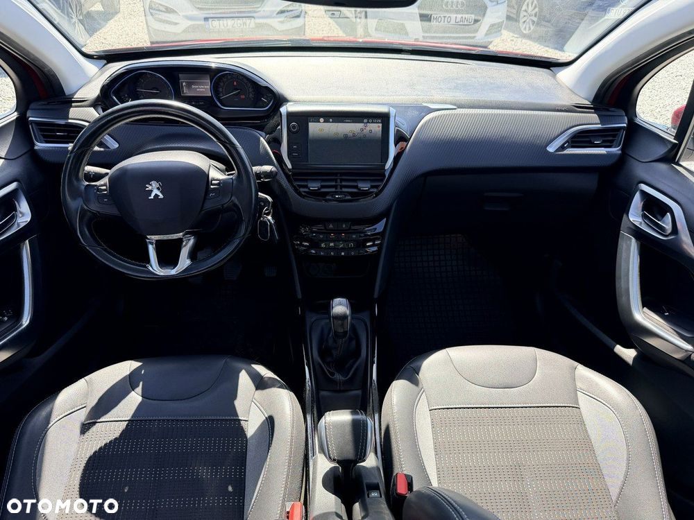 Peugeot 2008 1.2 Pure Tech GPF Allure S&S - 34