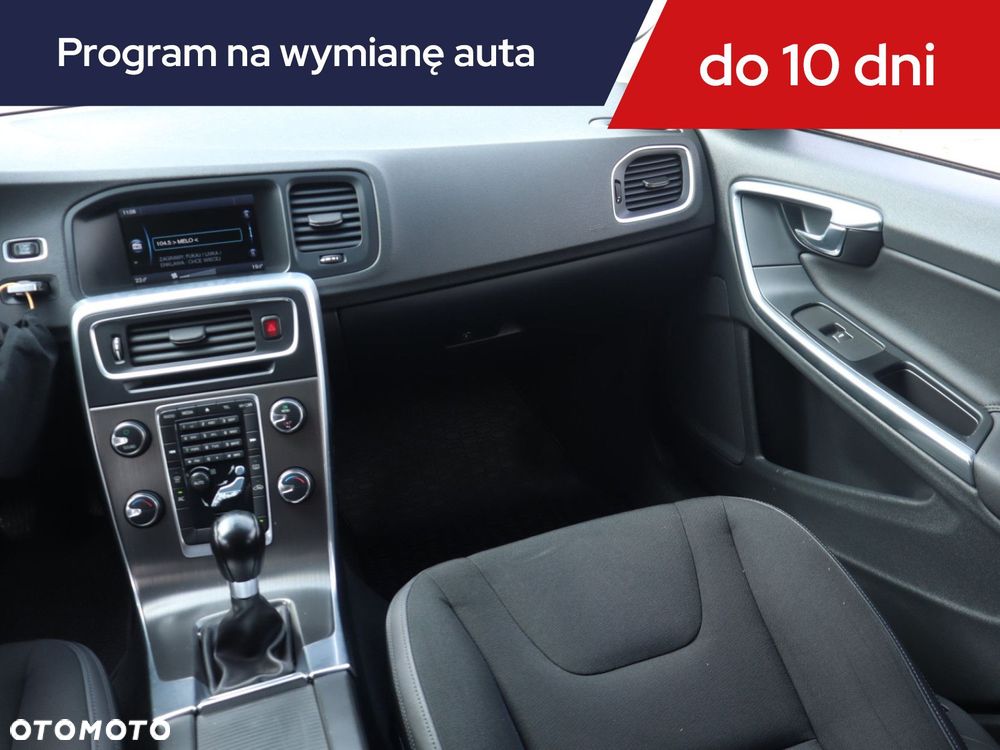 Volvo V60 - 10