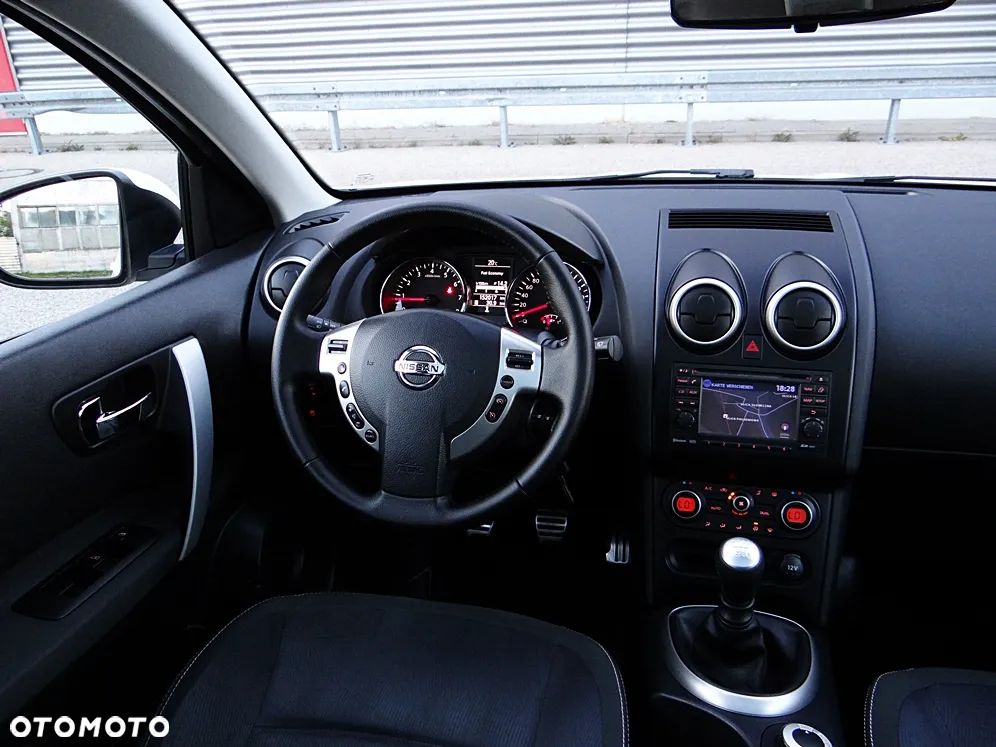Nissan Qashqai 2.0 4 x 4 I-Way - 5