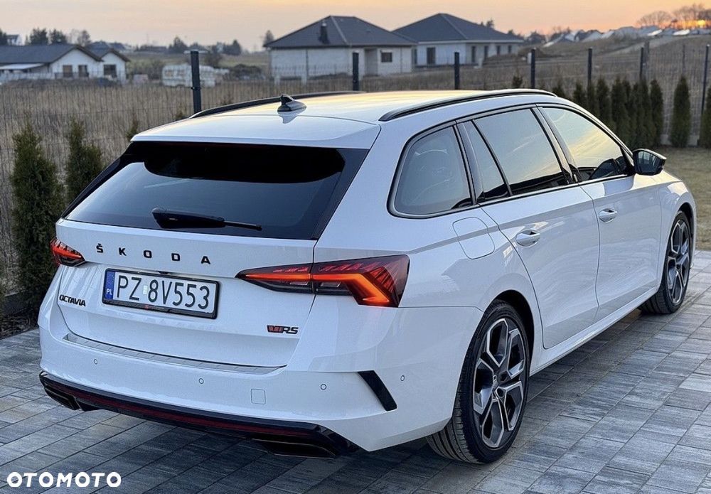 Skoda Octavia 2.0 TDI RS DSG - 15