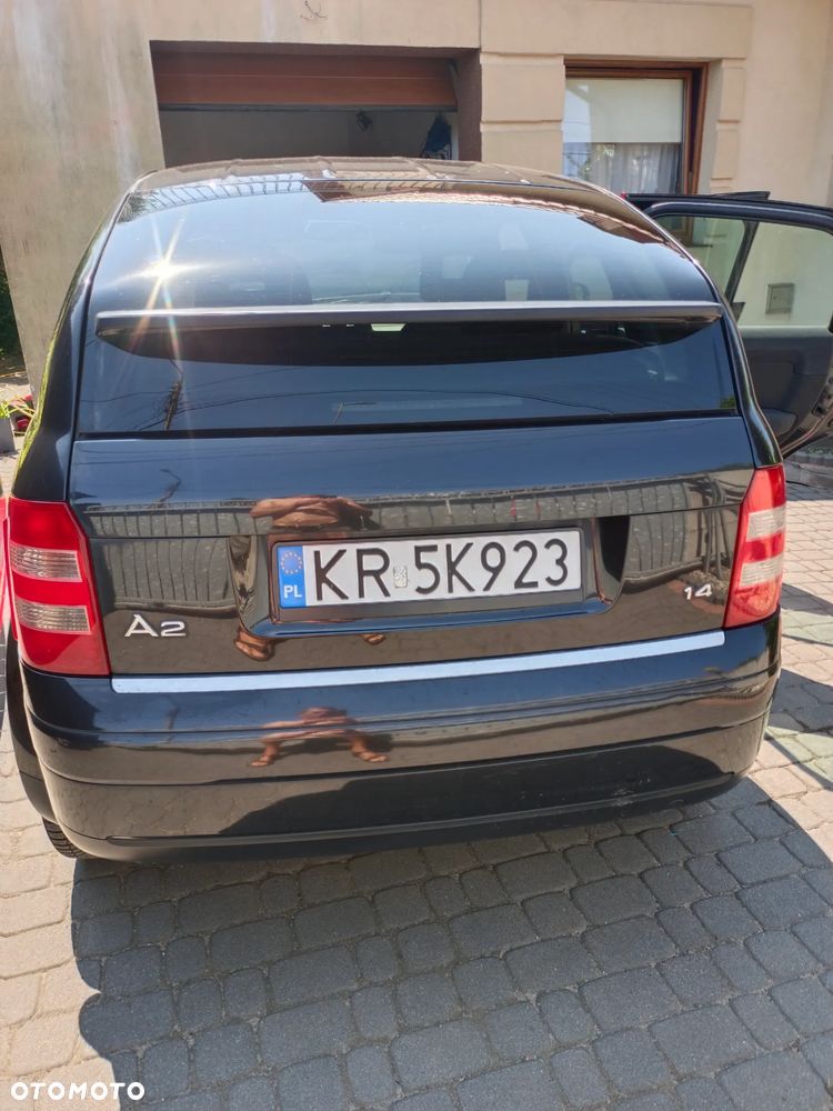 Audi A2 1.4 - 15