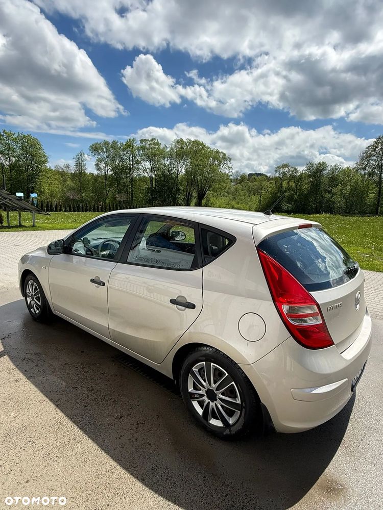 Hyundai i30 1.4 Classic - 12