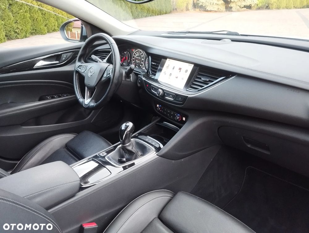 Opel Insignia 2.0 CDTI Executive S&S - 25