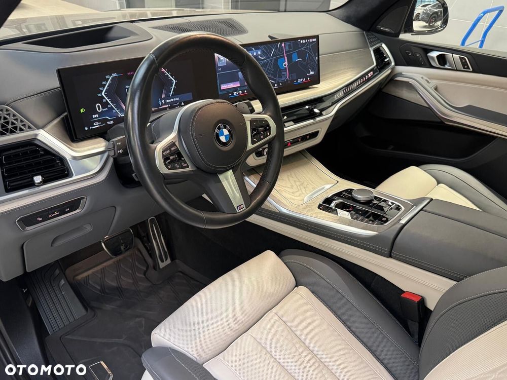 BMW X7 - 10