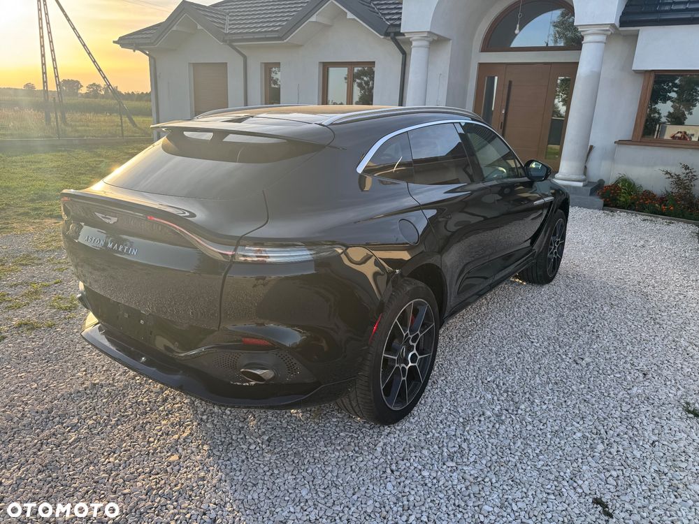 Aston Martin DBX Standard - 12