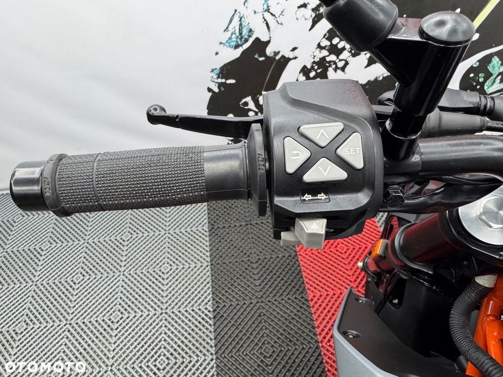 KTM Duke - 22