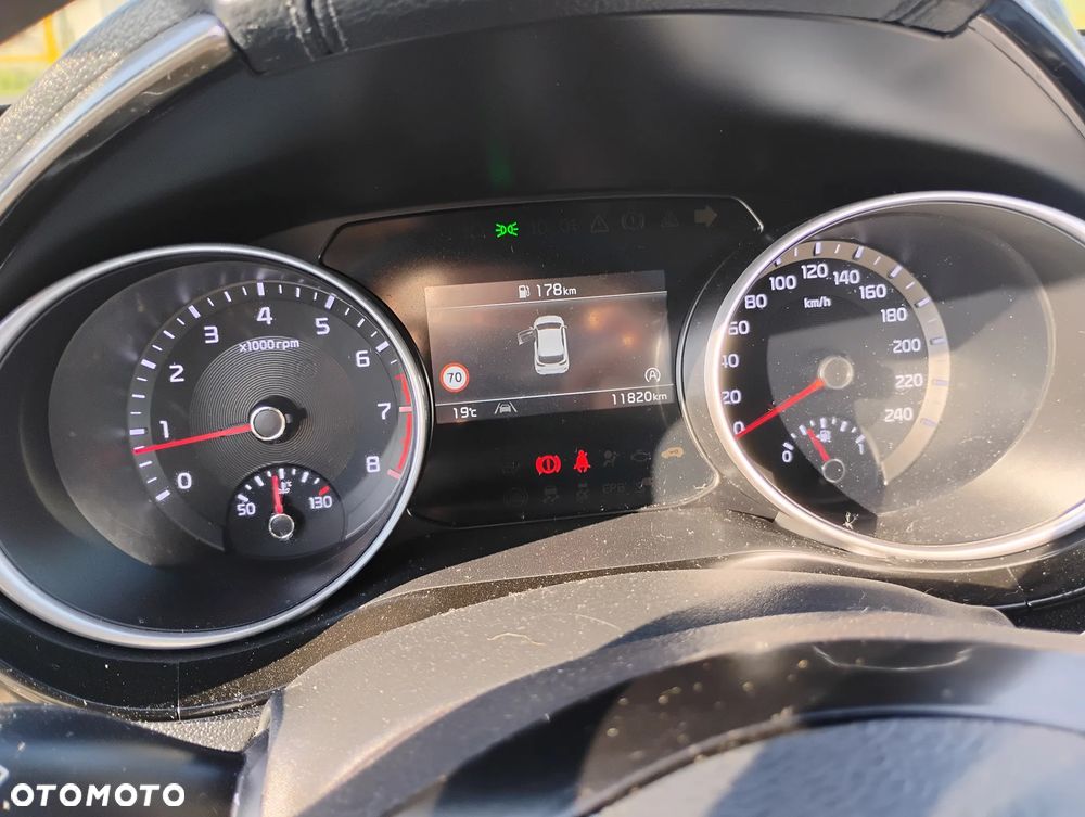 Kia Ceed 1.5 T-GDI OPF Ultimate Edition - 10