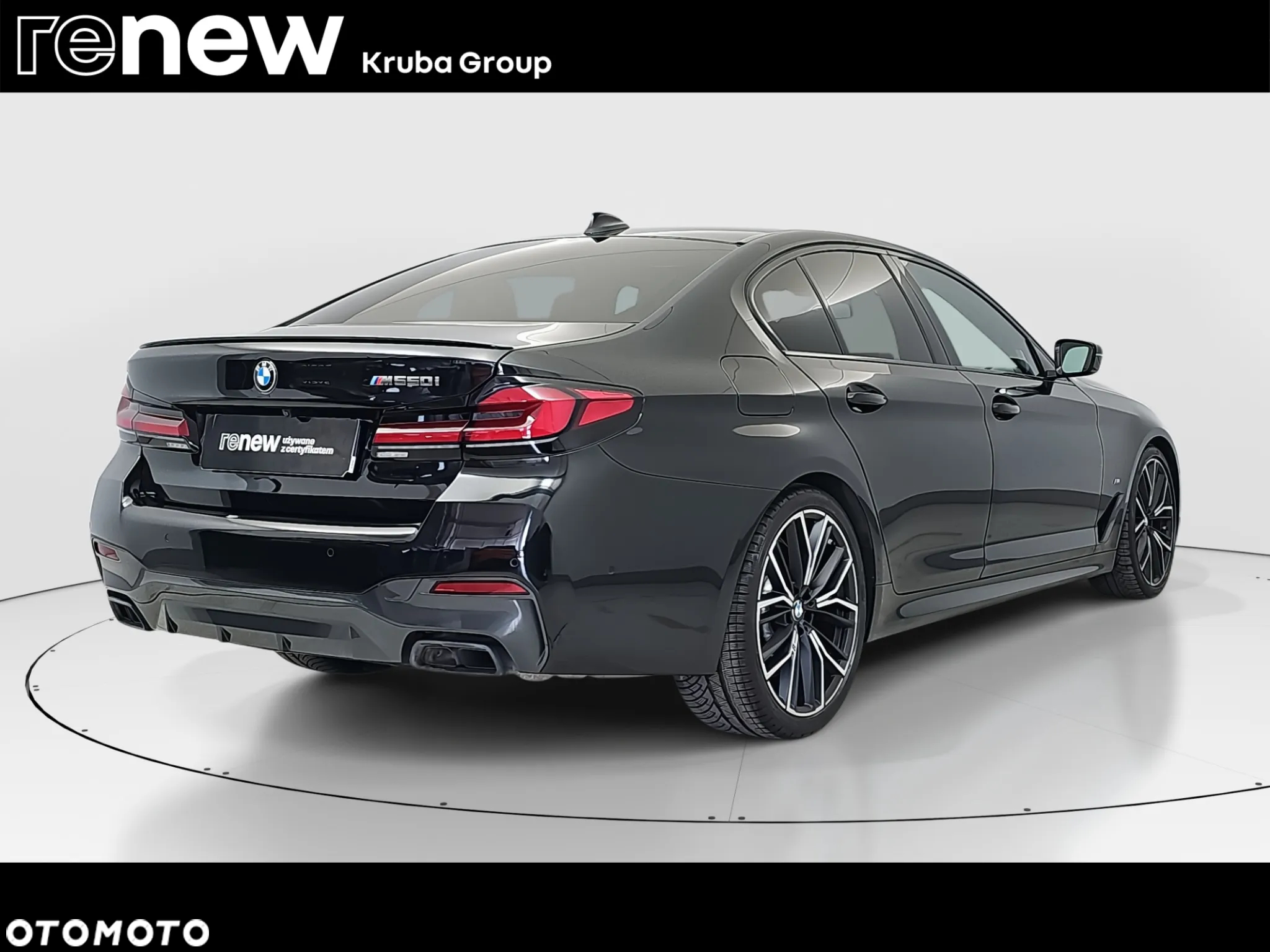 BMW Seria 5 M550i xDrive - 5