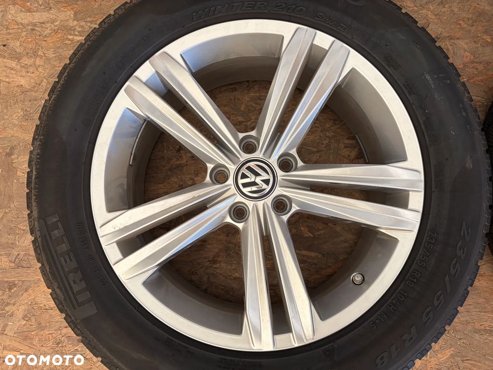 Felgi aluminiowe opony zimowe VW TIGUAN II 15- 235/55R18 5x112 7Jx18 ET43 - 8