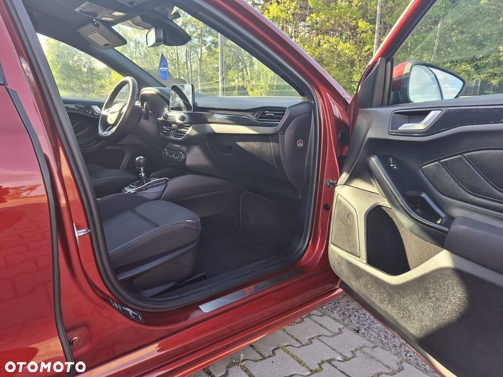 Ford Focus - 11