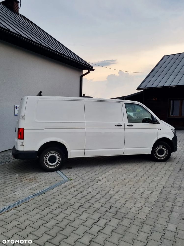 Volkswagen Transporter L2H2 - 22