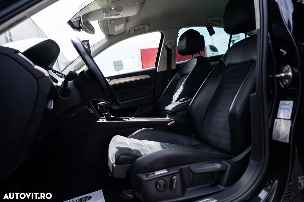 Volkswagen Passat 2.0 TDI DSG 4Motion Highline - 13