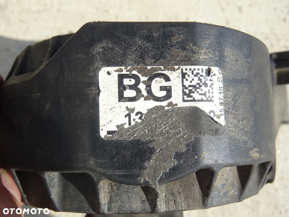 PODUSZKI ŁAPA PODUSZKA SILNIKA SKRZYNI OPEL INSIGNIA 13228305 CS 1,6T , 1,8 skrzynia M32 - 14