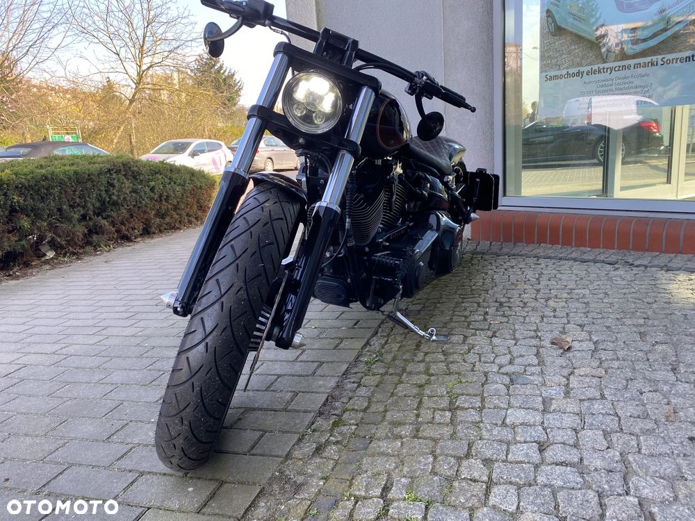 Harley-Davidson FXSB Breakout - 10