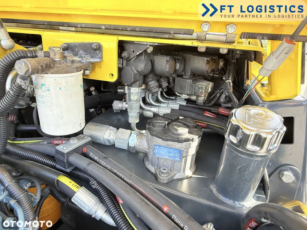 Combilift WÓZEK CZTEROKIERUNKOWY - WIELOKIERUNKOWY | COMBILIFT CB3000 | DIESEL | TRIPLEX 5500MM | PRZESUW WIDEŁ | POZYCJONER WIDEŁ | WOLNY SKOK | NOWE OPONY | PO SERWISIE | STAN IDEALNY - 30